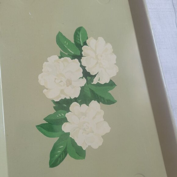 Vintage Rectangular Metal Floral Serving Tray With White Flowers & Green Leaves - Picture 2 of 6